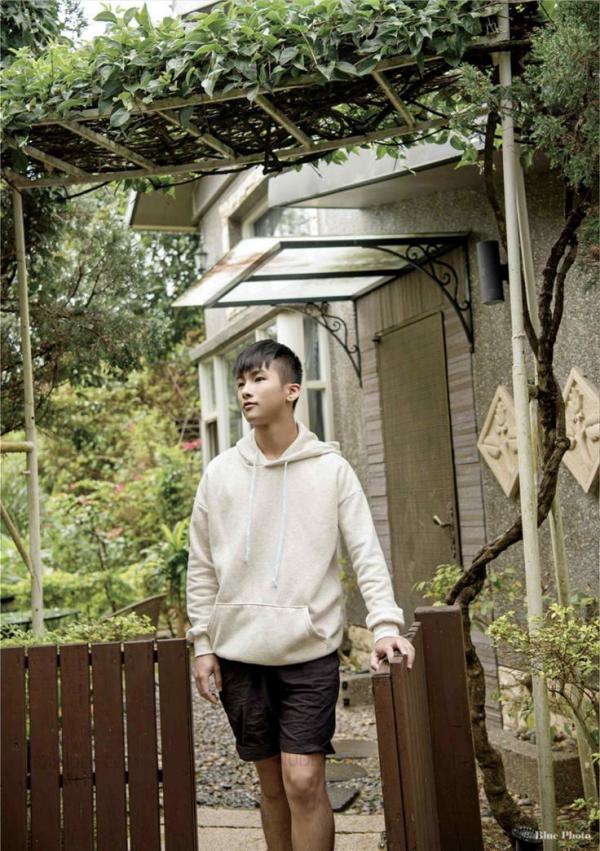 Blue-Photo-57---E-Book--Video-Cum-